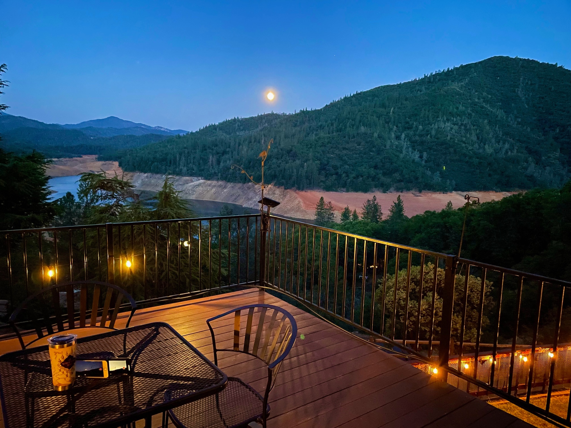 Best Mount Shasta Retreat Venues